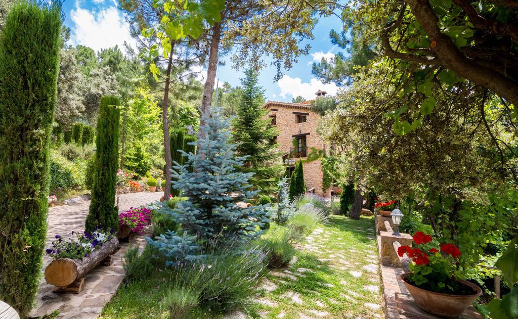 Hotel De Montana Cueva Ahumada Villaverde De Guadalimar
