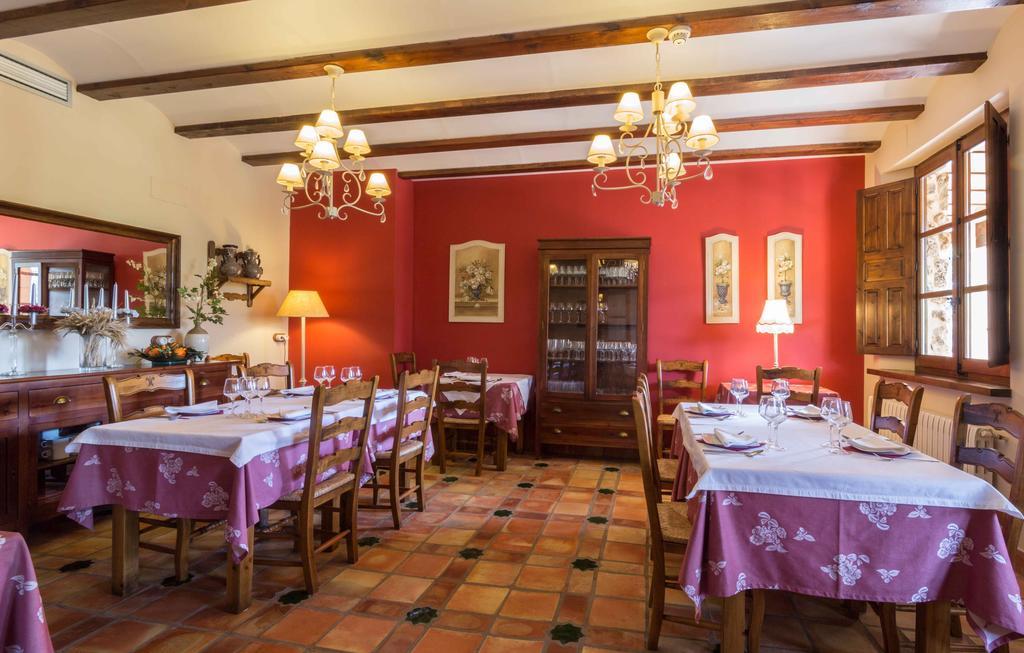 Hotel De Montana Cueva Ahumada Villaverde De Guadalimar